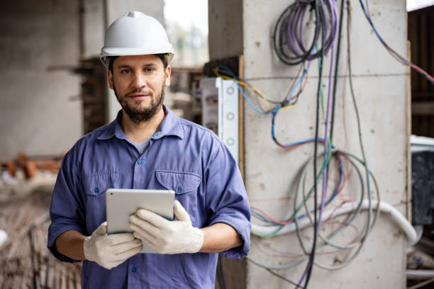 Best Circuit Breaker Repair  in Como, MS